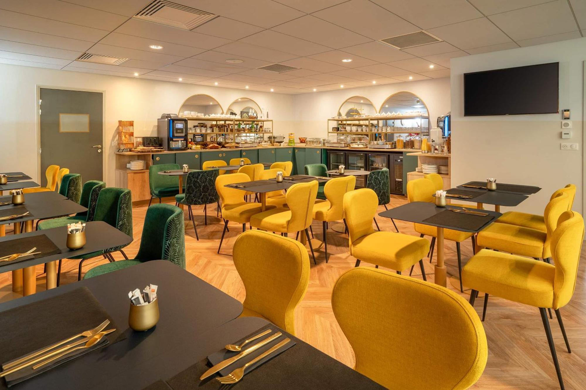 Hotel Western Le Quercy 4*