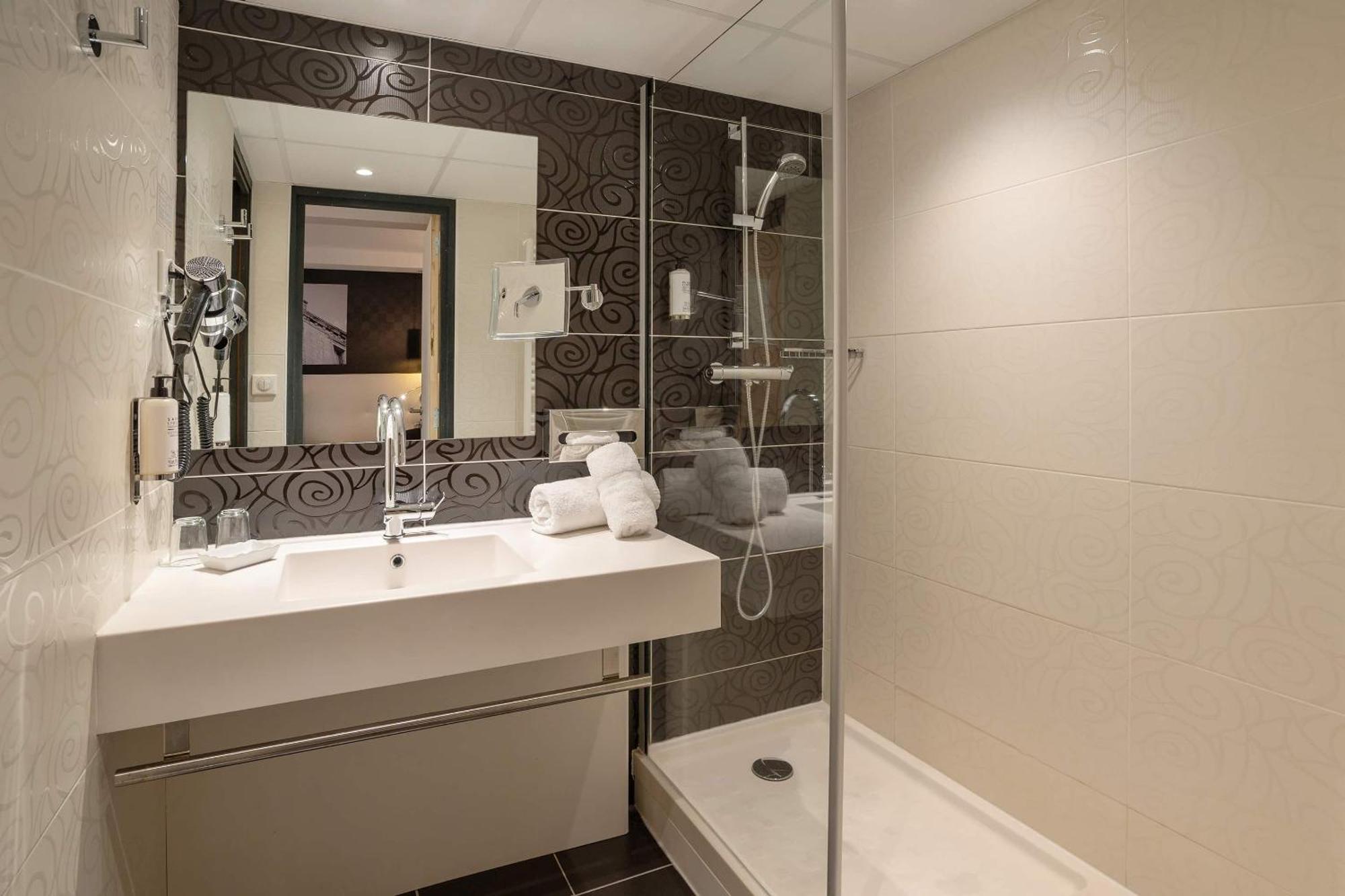 Western Le Quercy Hotel 4*